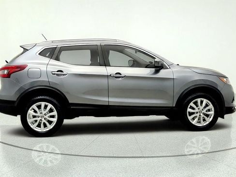 Used 2020 Nissan Rogue Sport SV w/ All-Weather Package AWD/4WD image 4
