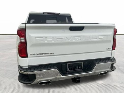 Used 2022 Chevrolet Silverado 1500 LTZ image 9