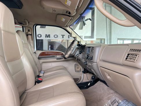 Used 2003 Ford F250 XL image 20
