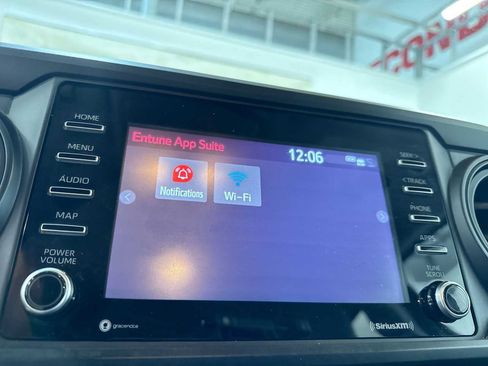 Used 2022 Toyota Tacoma SR image 24