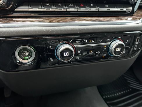 Used 2024 GMC Sierra 1500 Elevation AWD/4WD image 33