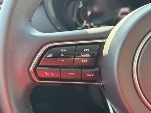 Certified 2024 MAZDA CX-90 Plug-In Hybrid w/ Premium Pkg AWD/4WD image 22