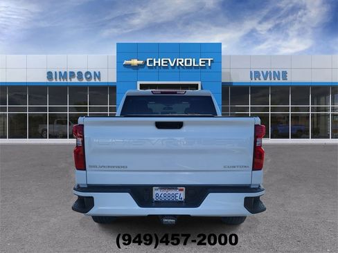Used 2025 Chevrolet Silverado 1500 Custom image 7