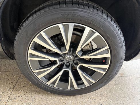 Used 2020 Volvo XC90 T5 Momentum image 38