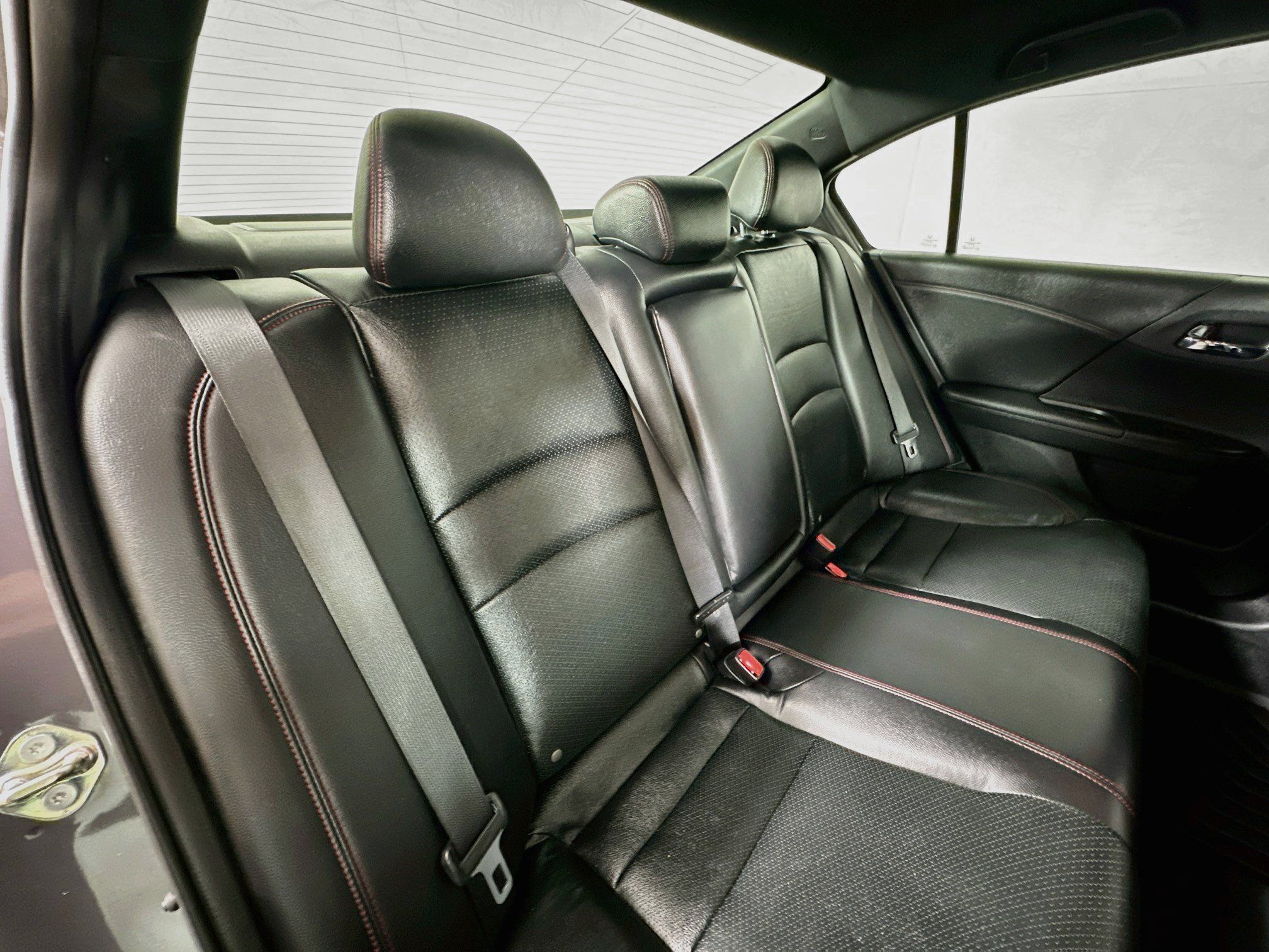 Used 2017 Honda Accord Sport Special Edition image 24