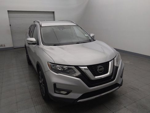 Used 2019 Nissan Rogue SL FWD image 14