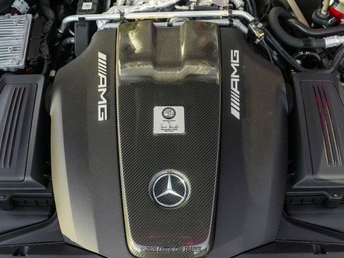 Used 2019 Mercedes-Benz AMG GT R image 20