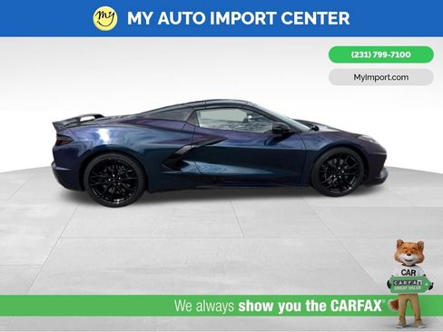 Used 2023 Chevrolet Corvette Stingray Preferred Conv w/ Z51 Performance Package RWD image 8