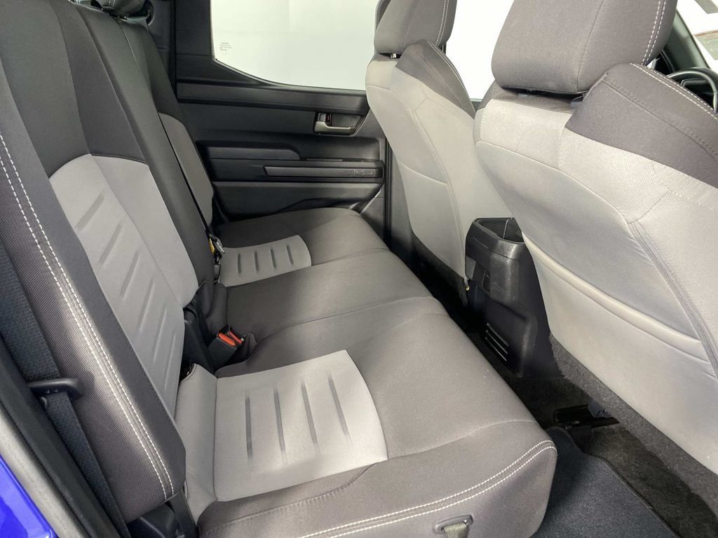 Used 2025 Toyota Tacoma TRD Off-Road AWD/4WD image 11