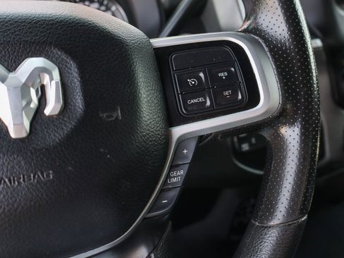 Used 2021 RAM 3500 Big Horn image 26