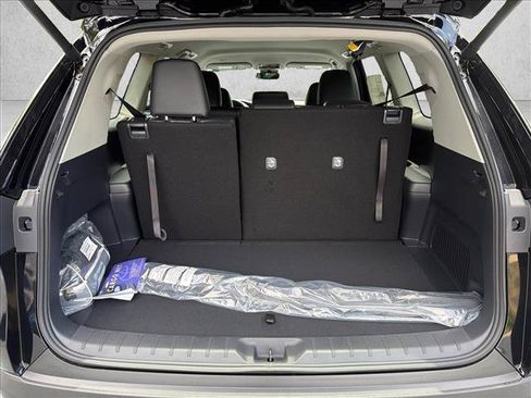 Used 2026 Toyota Grand Highlander AWD image 18