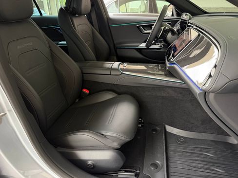 Certified 2026 Mercedes-Benz E 53 AMG e 4MATIC Sedan image 19