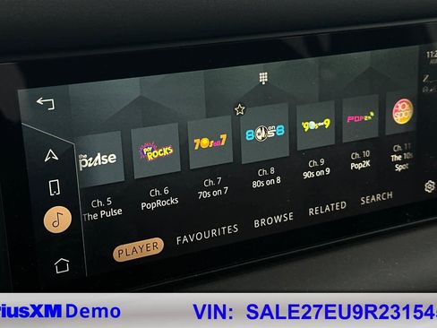 Used 2024 Land Rover Defender 110 X-Dynamic SE image 28