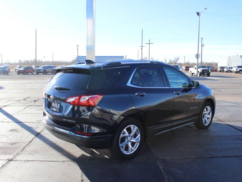 Used 2020 Chevrolet Equinox Premier image 5
