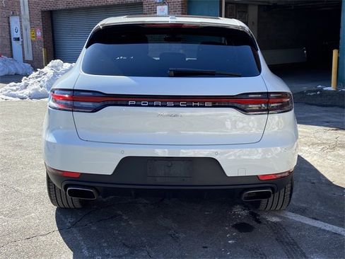 Used 2021 Porsche Macan image 6
