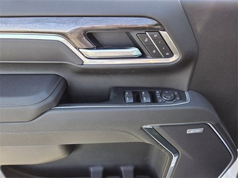 New 2026 Chevrolet Silverado 3500 LTZ w/ LTZ Premium Package image 9