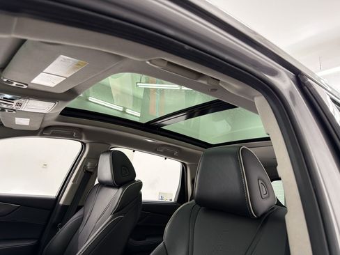 Used 2022 Acura MDX SH-AWD w/ Advance Package image 24