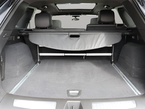 Certified 2021 Cadillac XT5 Premium Luxury image 17