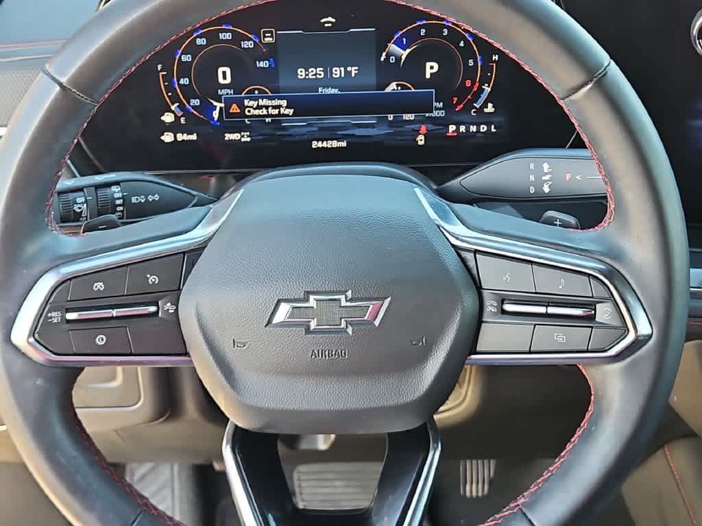 Used 2025 Chevrolet Tahoe RST AWD/4WD image 2