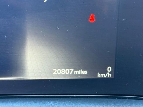 Certified 2023 Nissan Ariya AWD image 33