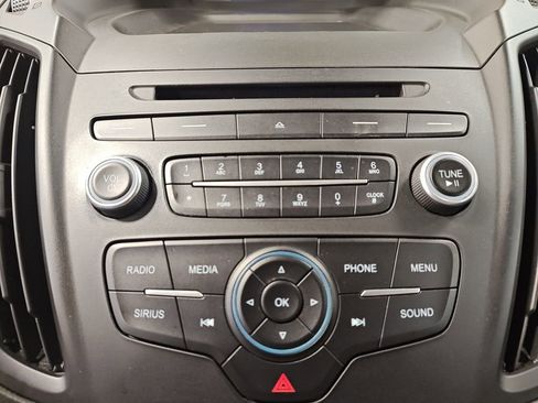 Used 2018 Ford Escape SE w/ SE Sport Appearance Package image 22