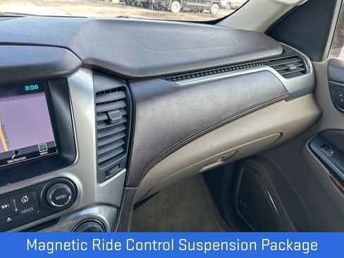 Used 2015 Chevrolet Suburban LTZ image 5