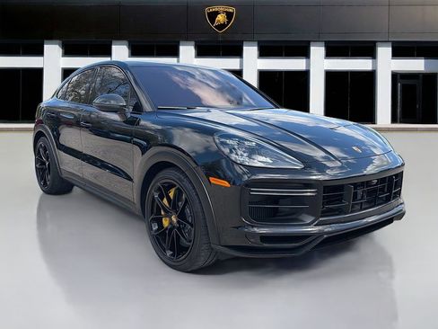 Used 2023 Porsche Cayenne Turbo GT image 7