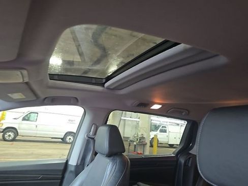 Used 2023 Honda Odyssey EX-L image 6