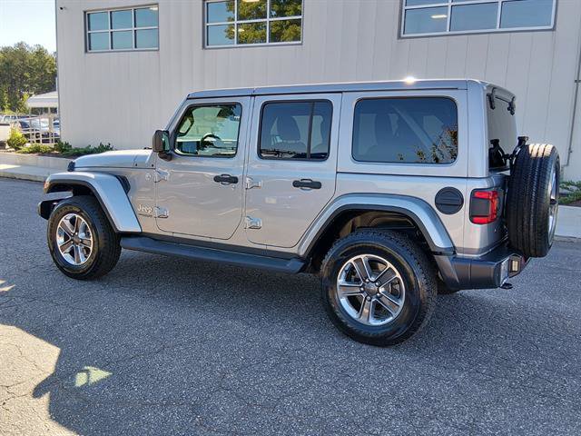 Used 2019 Jeep Wrangler Unlimited Sahara AWD/4WD image 5