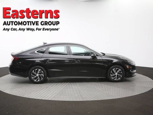 Used 2022 Hyundai Sonata Blue FWD image 45