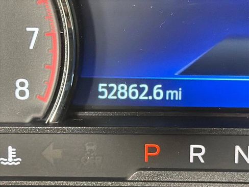 Used 2023 Ford Explorer XLT RWD image 28