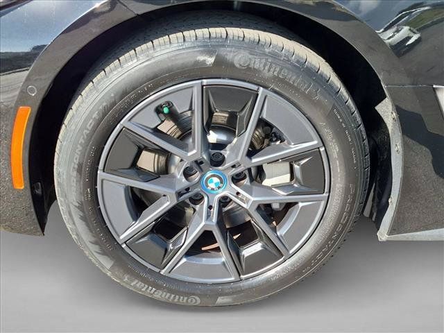 Certified 2024 BMW i4 eDrive40 w/ Premium Package RWD image 25