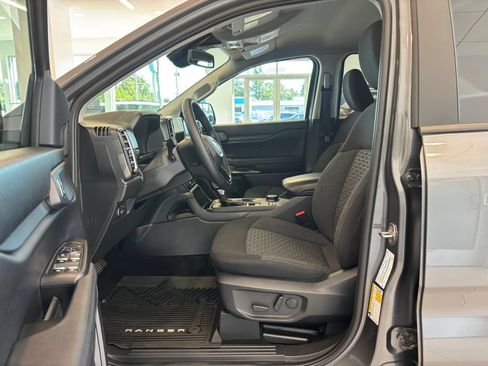 Used 2025 Ford Ranger XLT AWD/4WD image 13