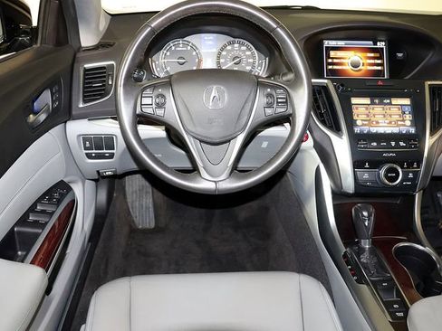 Used 2015 Acura TLX FWD image 3