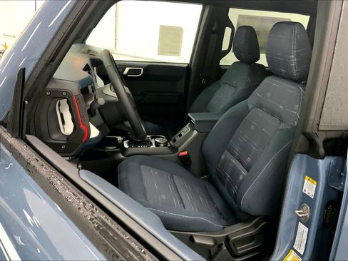 New 2025 Ford Bronco Heritage Edition image 8