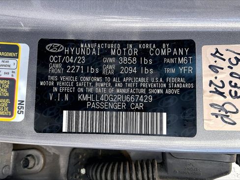 Used 2024 Hyundai Elantra SE image 34