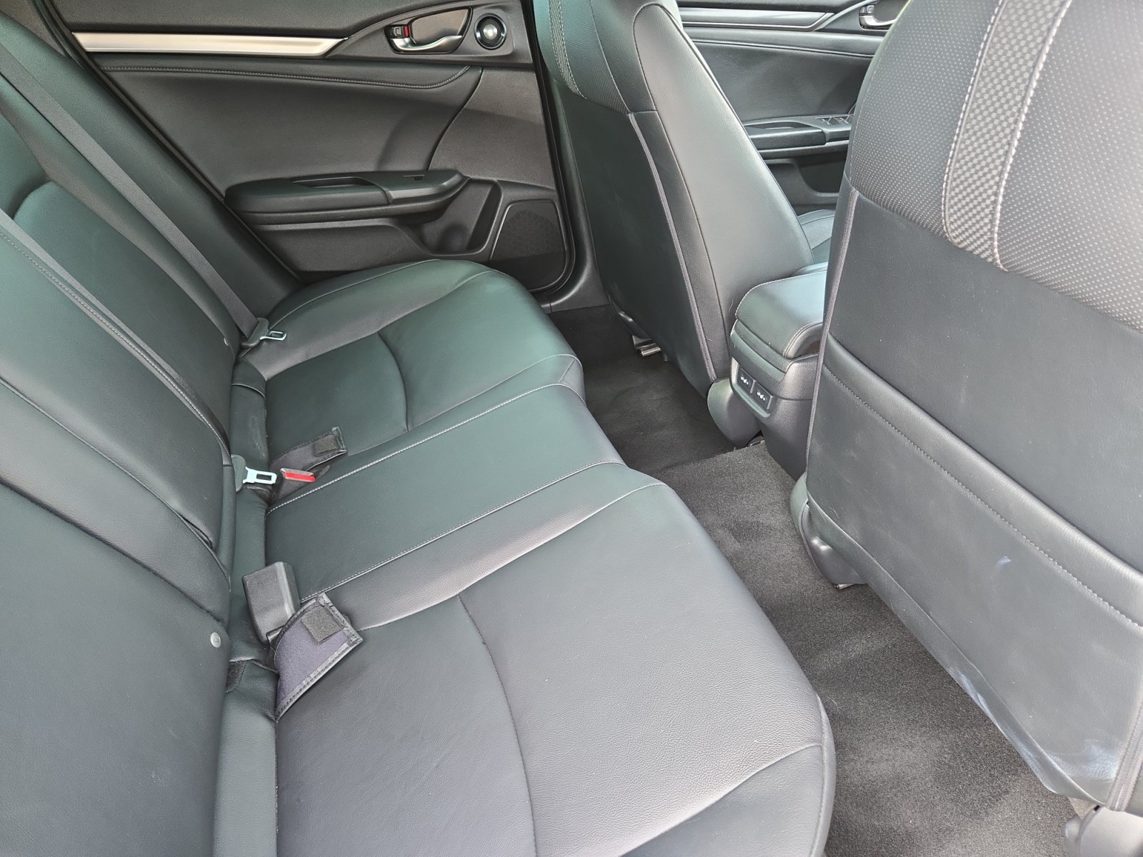 Used 2020 Honda Civic Sport Touring image 19