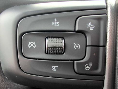 Used 2024 GMC Yukon XL Denali image 26