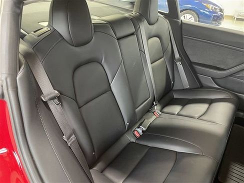 Used 2018 Tesla Model 3 Long Range image 18