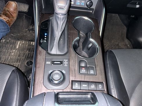 Used 2022 Toyota Highlander Platinum image 31