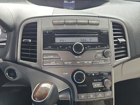 Used 2009 Toyota Venza AWD w/ Convenience Pkg image 22