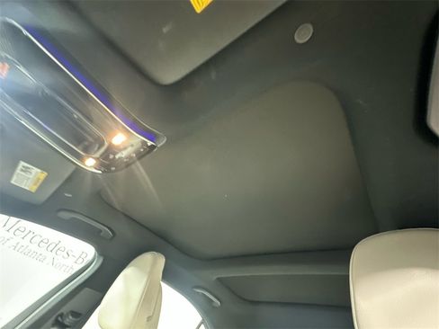 Used 2025 Mercedes-Benz C 300 4MATIC Sedan image 7