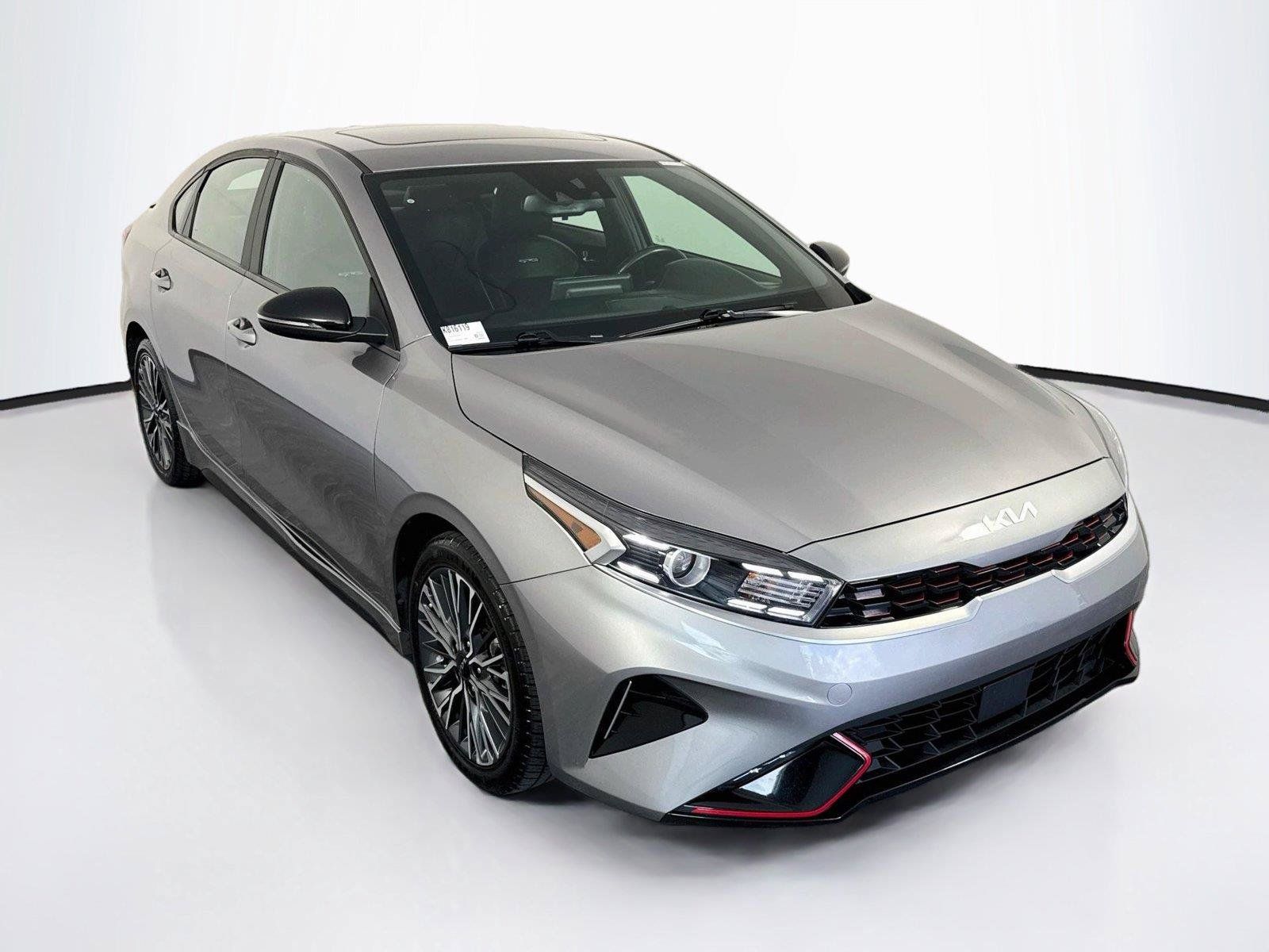 Used 2024 Kia Forte GT-Line w/ GT-Line Premium Package FWD image 7