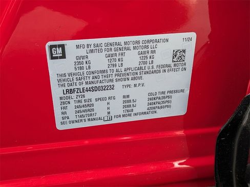 New 2025 Buick Envision Sport Touring image 23