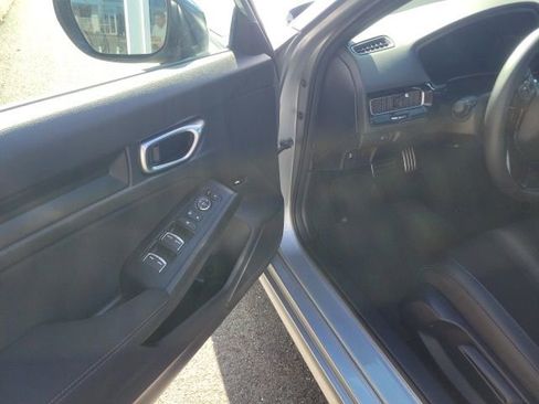 Used 2026 Honda Civic Sport image 12