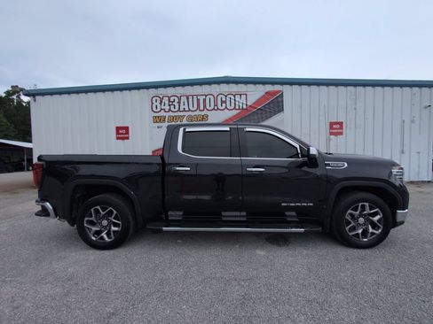 Used 2023 GMC Sierra 1500 SLT w/ SLT Premium Package RWD image 9