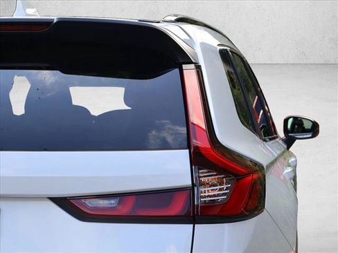 Used 2024 Honda CR-V Sport image 8