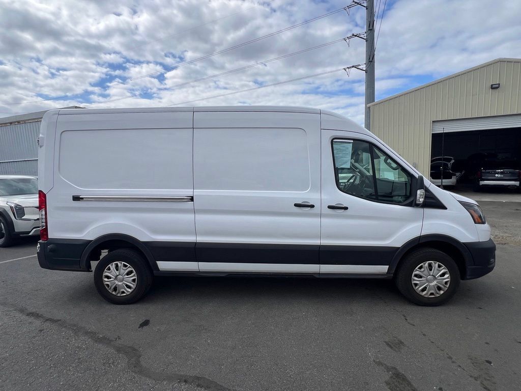 Used 2022 Ford E-Transit Medium Roof w/ Load Area Protection Package RWD image 6