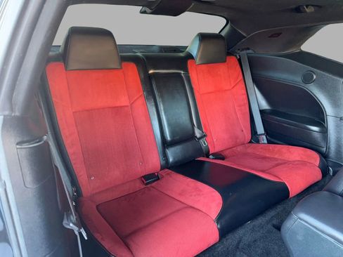 Used 2015 Dodge Challenger R/T Scat Pack w/ Scat Pack Appearance Package image 27