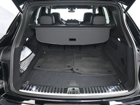 Certified 2023 Porsche Cayenne image 27
